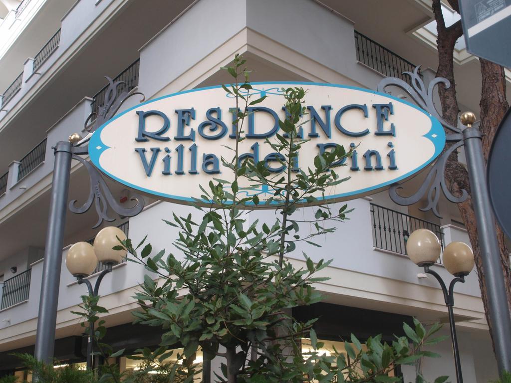 Residence Villa Dei Pini Rimini Exterior foto